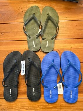 Old Navy Flip Flop Bundle - Olive Green, Black, Blue - 3 Pairs